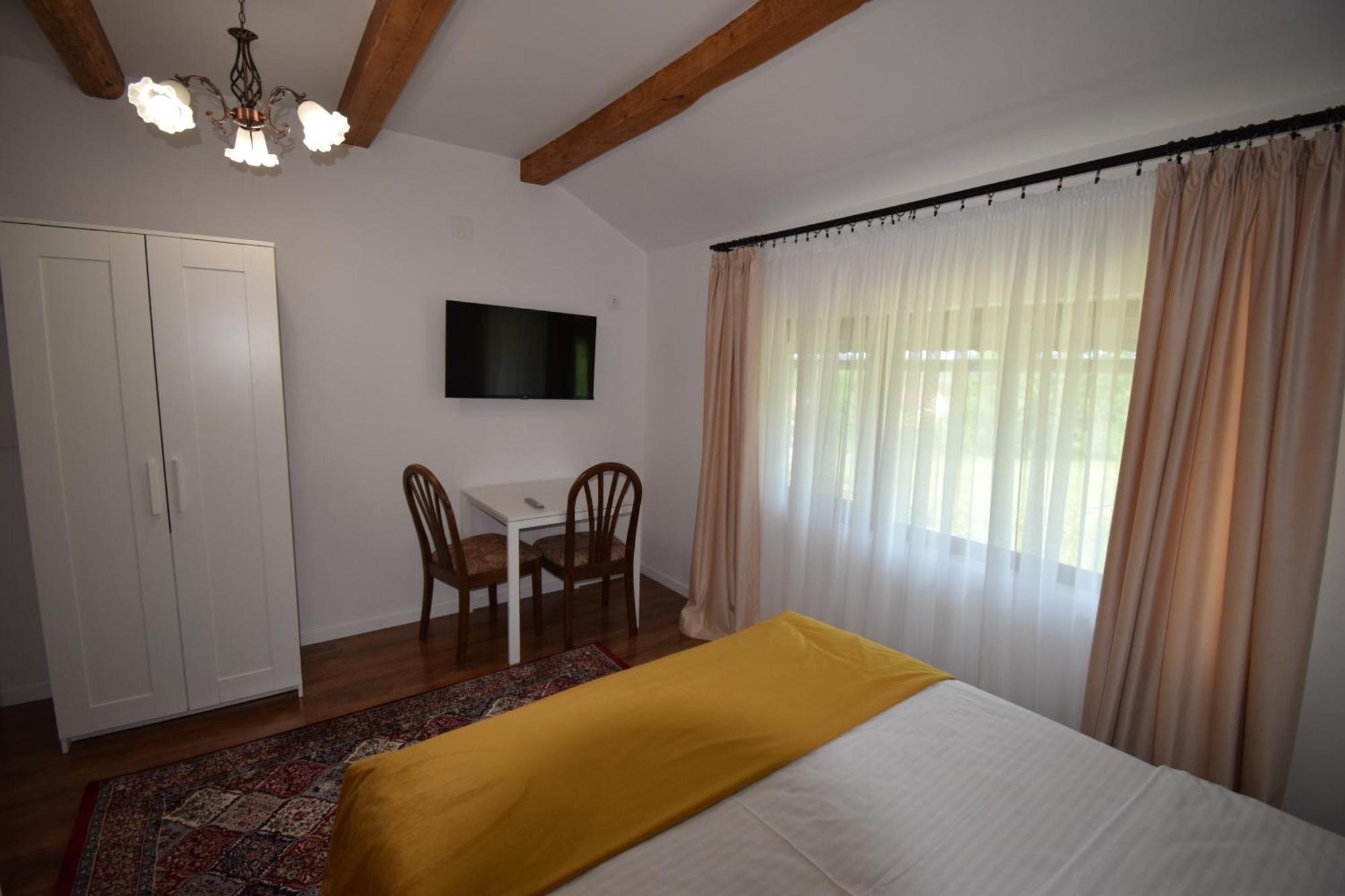 La Radacini Apartment Horezu Exterior photo